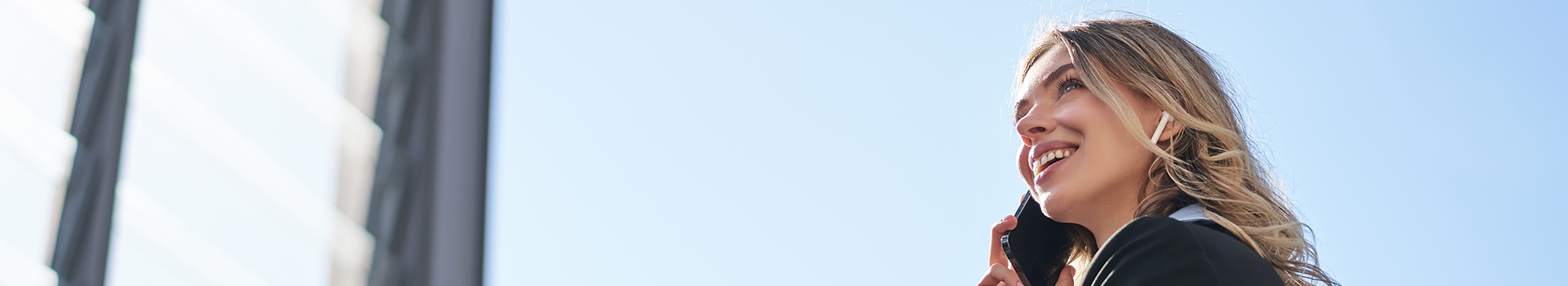 Banner contact 3_20231129121923240